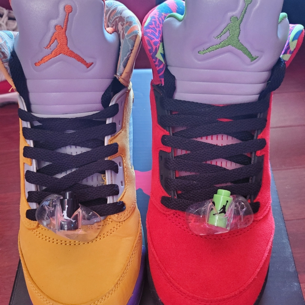 Nike kicks